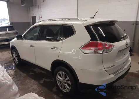 2016 Nissan Rogue Sv z USA, uszkodzony, nr VIN KNMAT2MV4GP643837
